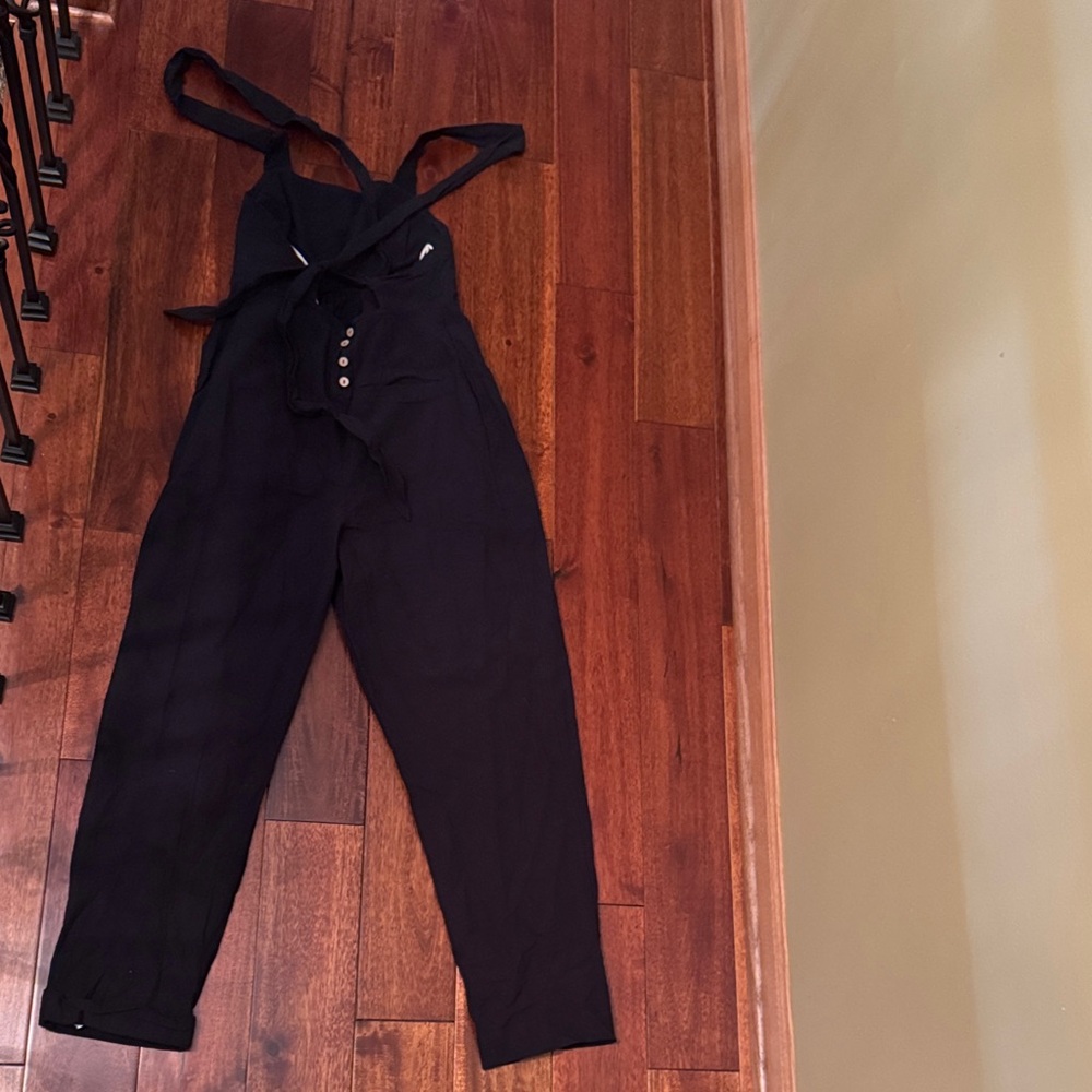 Black Women's High-Waist Button-up Jumpsuit
